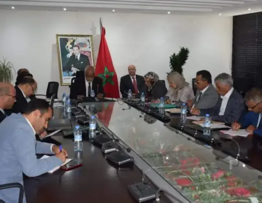 بعد إشهار النقابات سلاح الرفض .. يتيم يبرز مبادئ “حق الإضراب”