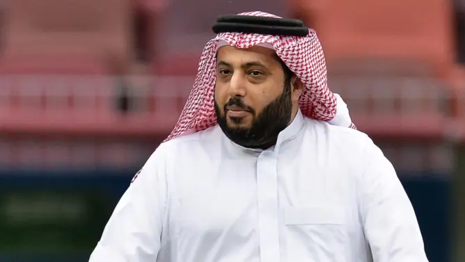تركي ال الشيخ يواصل”زحفه” الكروي ويشتري ناديا إسبانيا