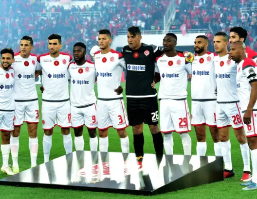 قرعة كأس العرش: قمة حارقة بين الوداد والجيش وهذه مباريات دور الـ16