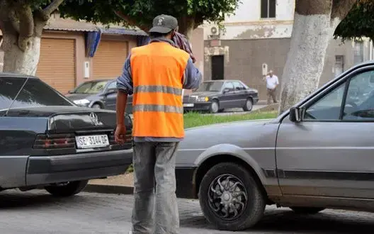بعد مقتل شاب بالسعيدية.. مطالب بقانون منظم لمواقف السيارات
