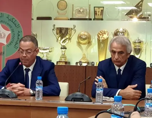 الصحافة الهولندية تشن حربا على لاعب مغربي بسبب خليلوزيتش