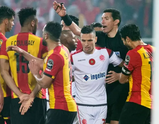 “الكاف” يتفاعل مع “الطاس”.. وهذه مستجدات نهائي الوداد والترجي “المعلق”