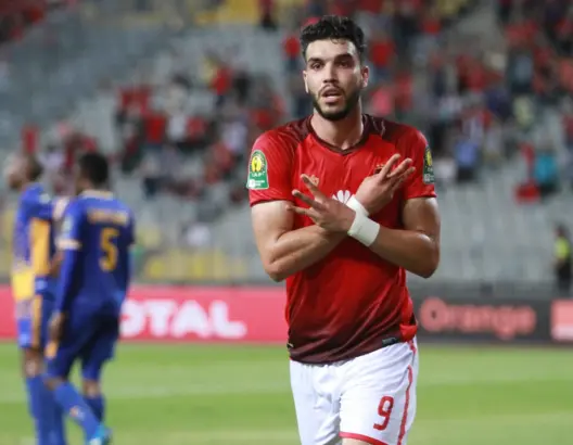الأهلي المصري لـ”العمق الرياضي”: وليد أزارو لن يرحل عن القلعة الحمراء