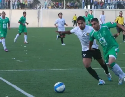 أزمة السلطة الفلسطينية المالية تهدد بإلغاء الدوري بالضفة وغزة