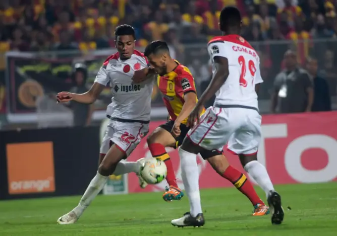 محلل: قرار “الكاف” وصمة عار على جبين الاتحاد الإفريقي