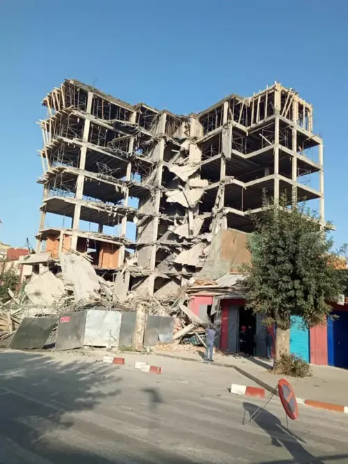 مطالب بالتحقيق في انهيار عمارة بالقنيطرة وتحديد المسؤوليات