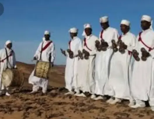 “خملية”.. بين فن الفرجة الكناوية وموسم الصدقة