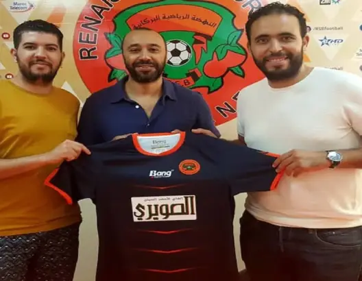 السكتيوي يفقد مستحقات بالملايين بسبب تعاقده مع “نهضة بركان”