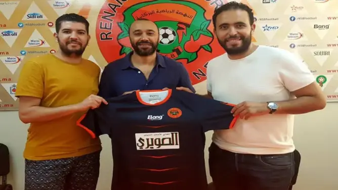 السكتيوي يفقد مستحقات بالملايين بسبب تعاقده مع “نهضة بركان”