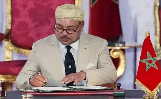 الملك يدعو البيجيدي لجعل مؤسسة “الخطيب” مركزا لتأهيل الكفاءات