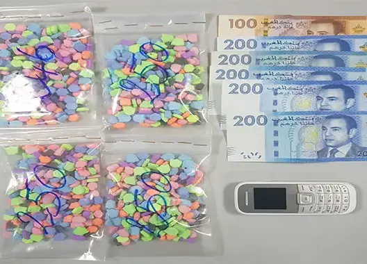 الأمن يحجز 1500 قرص مهلوس ويوقف شخصين بمكناس