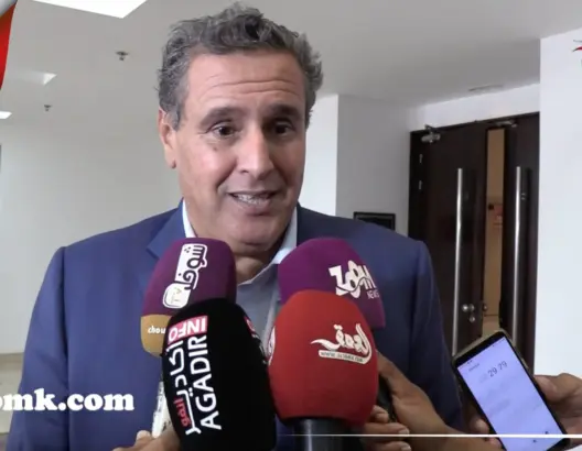 بعد اجتماع ساخن.. أخنوش يعلق على التعديل الحكومي (فيديو)
