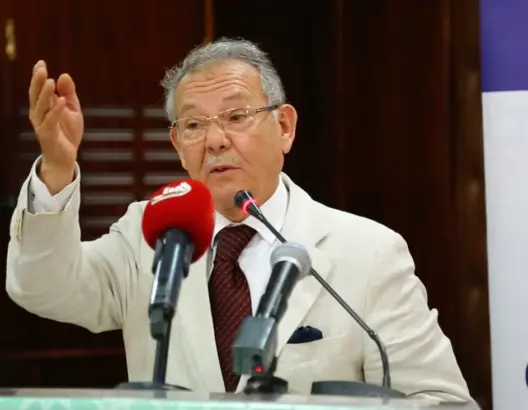 محامي حامي الدين يصف محاكمته بـ”الغريبة” ويرصد “الخروقات” (فيديو)