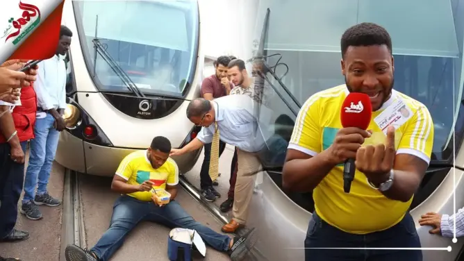 بسبب “العنصرية” والتوقف المفاجئ.. مهاجر يحتج على طرام الرباط (فيديو)
