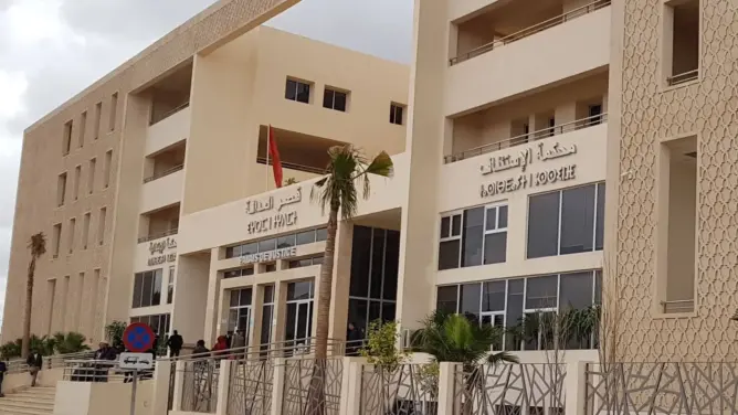 إصابة محامين وكتاب ضبط بوجدة بكورونا.. نقابة تدق ناقوس الخطر