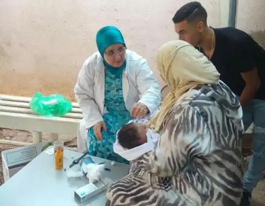 إعذار جماعي ل186 طفلا بخنيفرة (صور)