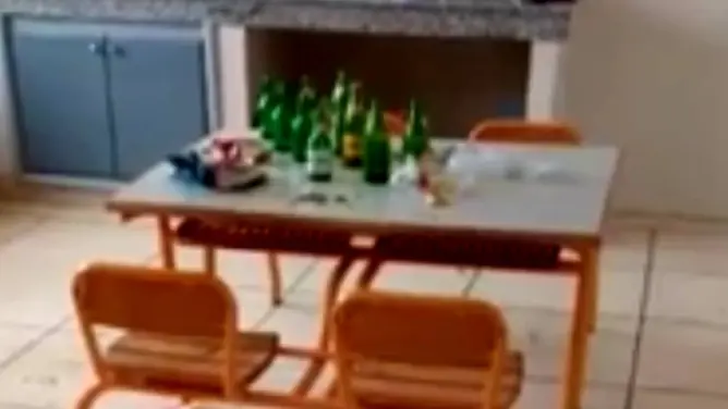 مدرسة بضواحي وجدة تتحول لـ”خمارة”.. ومديرية التعليم تحقق (فيديو)