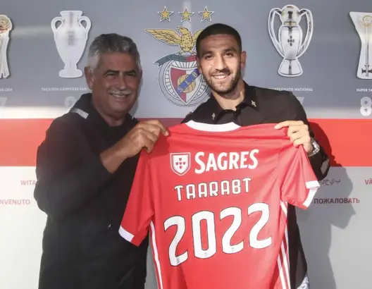 عادل تاعرابت يتألق مع بنيفكا ويختار أفضل لاعب