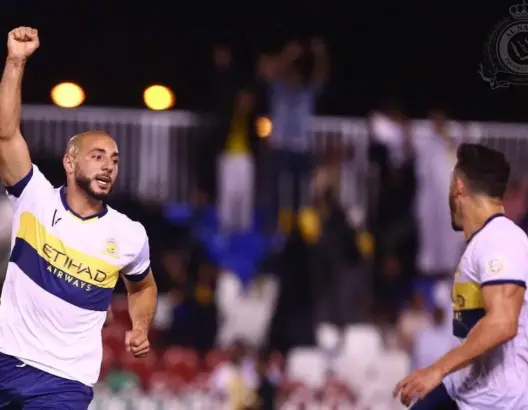 أمرابط ينهي الجدل ويرد على أخبار تمرده ضد النصر