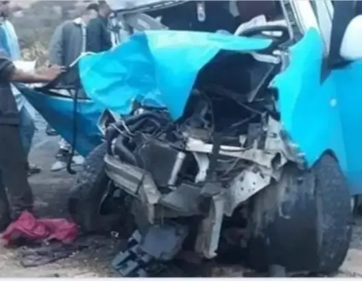 مقتل السائق وإصابة 6 أشخاص في اصطدام سيارة أجرة بشجرة بالصويرة
