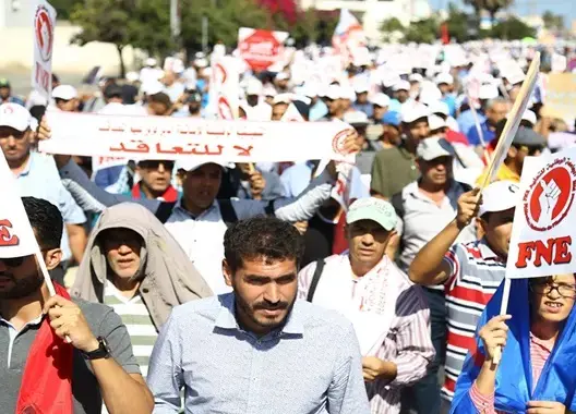 جامعة تطالب باستقالة العثماني وعزيمان وامزازي وإنصاف رجال التعليم (صور وفيديو)