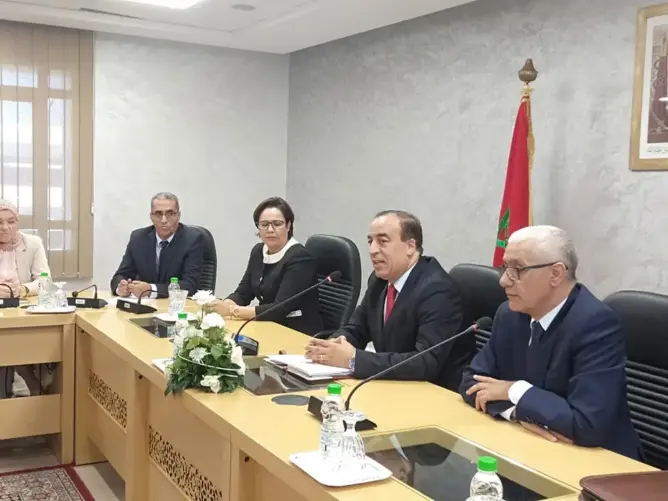 الطالبي العلمي يشيد بخلفه ويستحضر طبيعة العلاقة بينهما (فيديو)