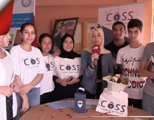 تلاميذ بإنزكان يخترعون سوارا يحدد موقع مرضى الزهايمر والأطفال الضائعين (فيديو)