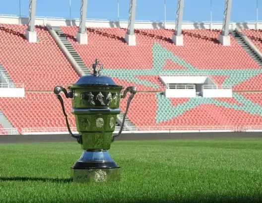 جامعة الكرة تقرر إقامة نهائي كأس العرش بمدينة وجدة