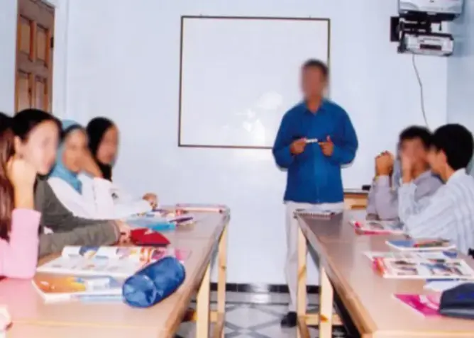 رسميا.. وزارة التعليم تحسم جدل الساعات الإضافية بمؤسسات الريادة وتتعهد بأداء مستحقاتها