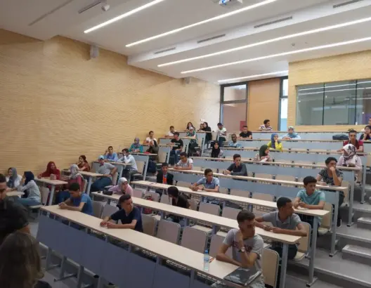 مؤسسة الخبراء تتجاوز “أزمة المنع” وتُمكن 400 طالب من منح استثنائية