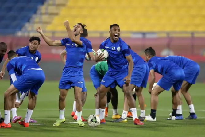 لاعب الرجاء في مواجهة “أسود” حاليلوزيتش