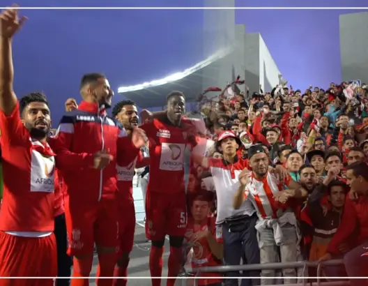 فرحة هستيرية للاعبي حسنية أكادير والجمهور (فيديو)