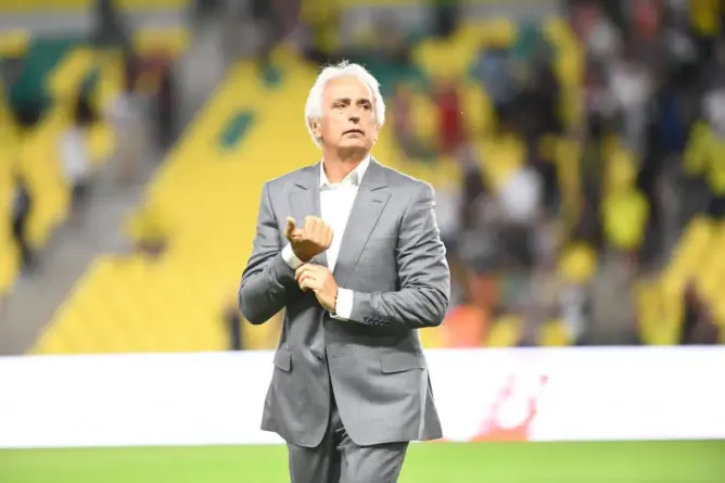 حليلوزيتش يتحدث عن حمد الله واحتارين.. وبونو يشيد باللاعب المحلي
