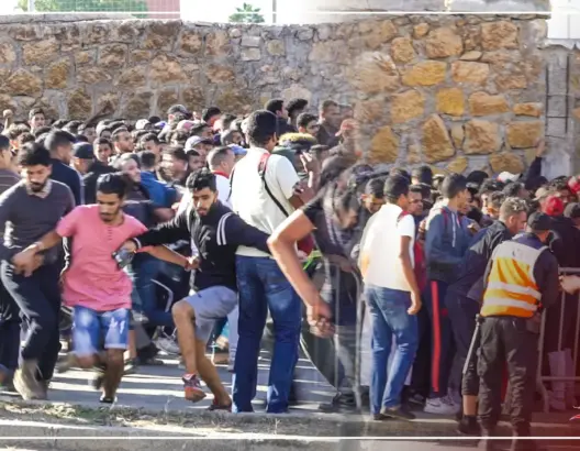 الشغب الكروي بالبيضاء يعيد للواجهة مطلب إحداث ملعب جديد خارج المدينة