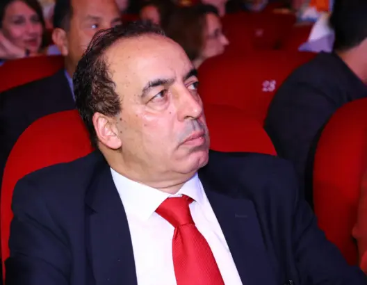 “عبيابة” يحدث لجنة لليقظة لمواجهة “كورونا”