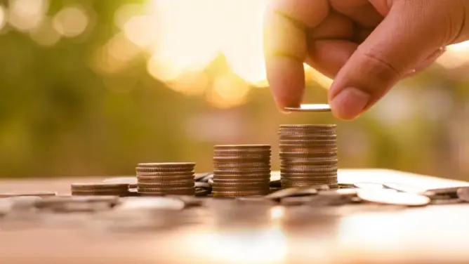 المقاولون الذاتيون يطلقون عريضة لطلب الدعم المالي من الدولة
