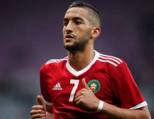 ريال مدريد يكشف موقفه من ضم الدولي المغربي حكيم زياش