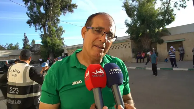 الزاكي يكشف طموحه رفقة الدفاع الجديدي (فيديو)