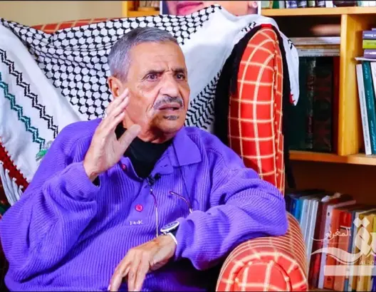الجامعي يهاجم الأحزاب و”النخبة” و ينتقد شعار “يسود ولا يحكم” (فيديو)