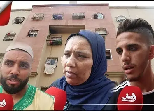مأساة أم رمت بأبنائها الـ3 من السطح