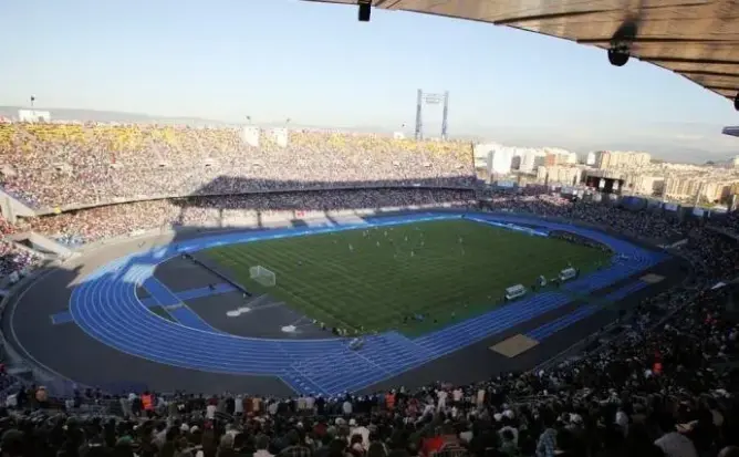 الحسنية تصدم اتحاد طنجة وترفض تغيير توقيت مباراة كأس العرش
