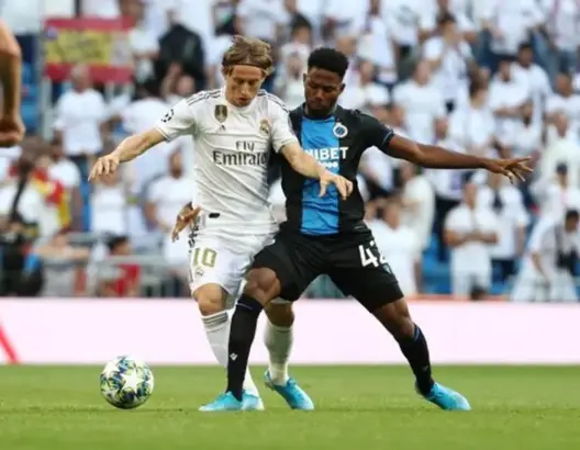 ريال مدريد ينجو من فخ كلوب بروج البلجيكي ويتعادل بصعوبة