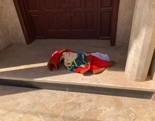 أم تتخلص من رضيعها بعتبة منزل ضواحي طانطان