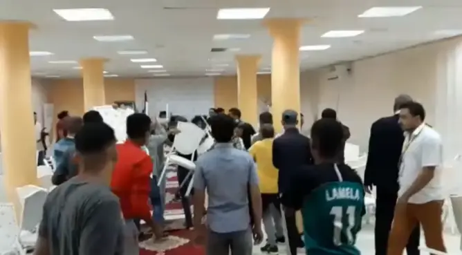 بعد واقعة الكراسي.. المكتب التنفيذي للشبيبة الحركية يخرج عن صمته