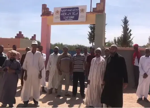 آباء يمتنعون عن إرسال أبنائهم لمدرسة بتنغير بسبب تدريسهم بمطعم