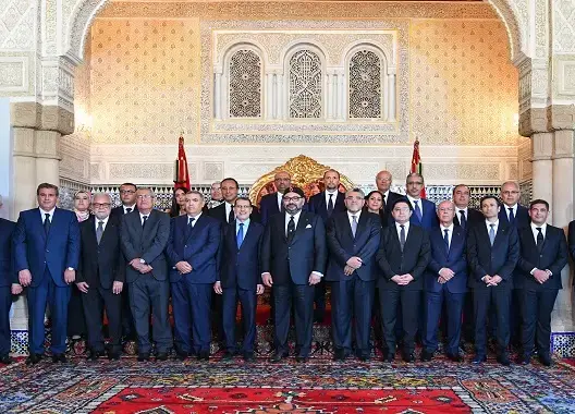 الملك يعطي تعليماته بمنع تغطية الإعلام العمومي لأنشطة الوزراء مع اقتراب موعد الانتخابات