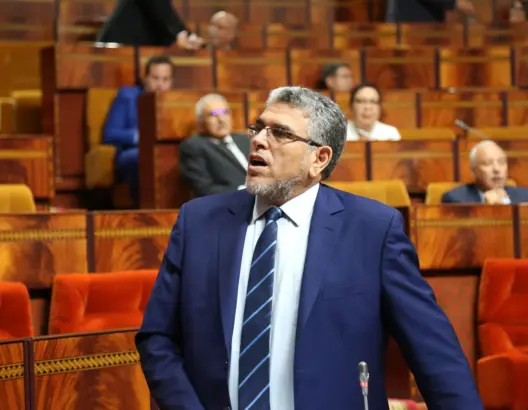 الرميد: فرنسا هي الوجه الآخر لطالبان.. والقيم تتحكم في الحريات الفردية