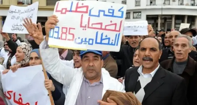 الأساتذة “ضحايا النظامين” يطالبون بالترقية ويهددون بالتصعيد