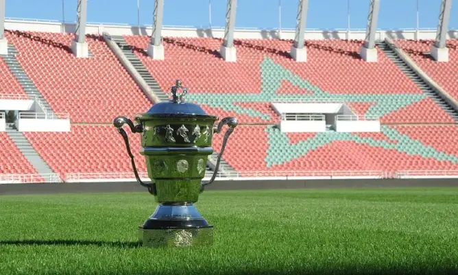 رسميا.. جامعة الكرة تحدد موعد نهائي كأس العرش بين الوداد ونهضة بركان