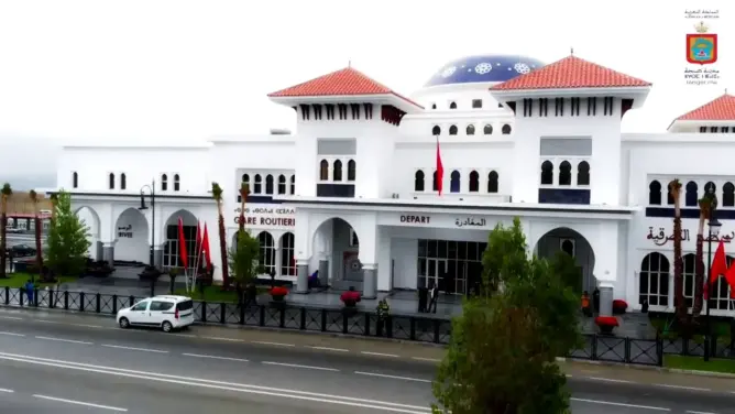 سلطات طنجة تمنع المقاولات من إصدار رخص تنقل للعمال خلال عيد الأضحى